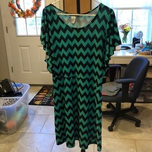 Flutter Sleeve Zigzag Dress